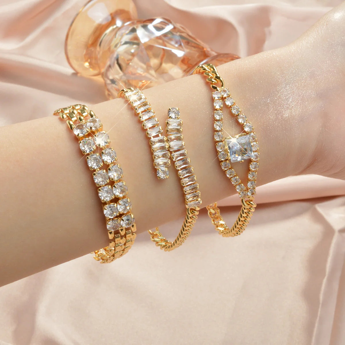 Charmoment Jewerly Double Layer Eyes Bangle for Women Elegance Crystal Circle Organ Bracelet Wedding Party Friend