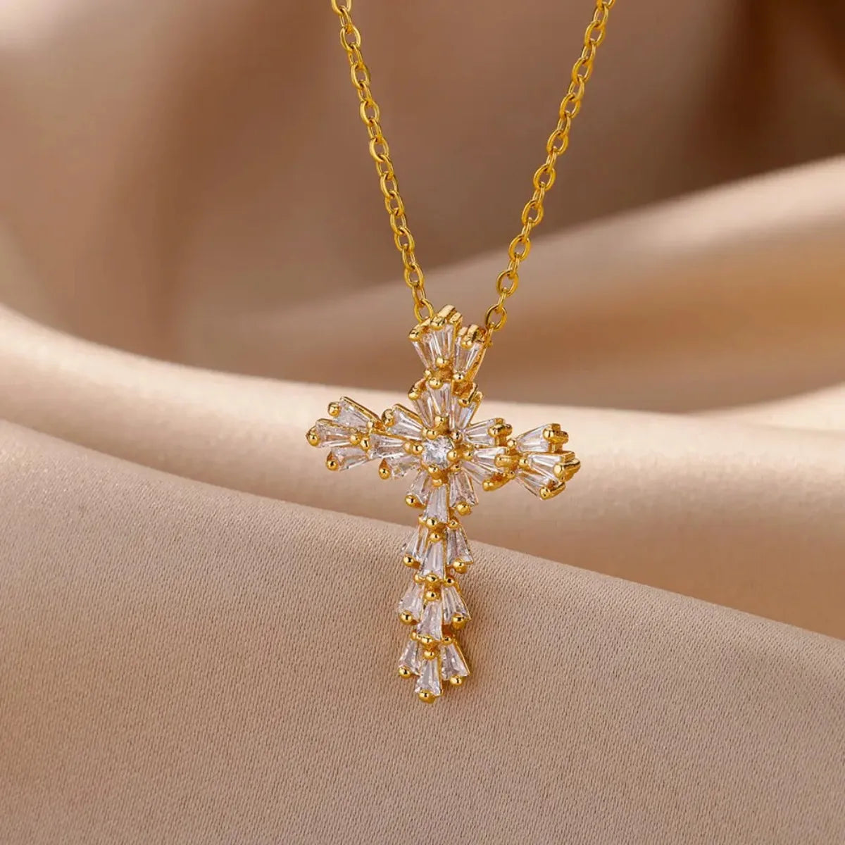 Luxury Zirconia Cross Pendant Necklace for Women Zircon Crystal Stainless Steel Chain Charm New Trend Aesthetic Jewerly collares