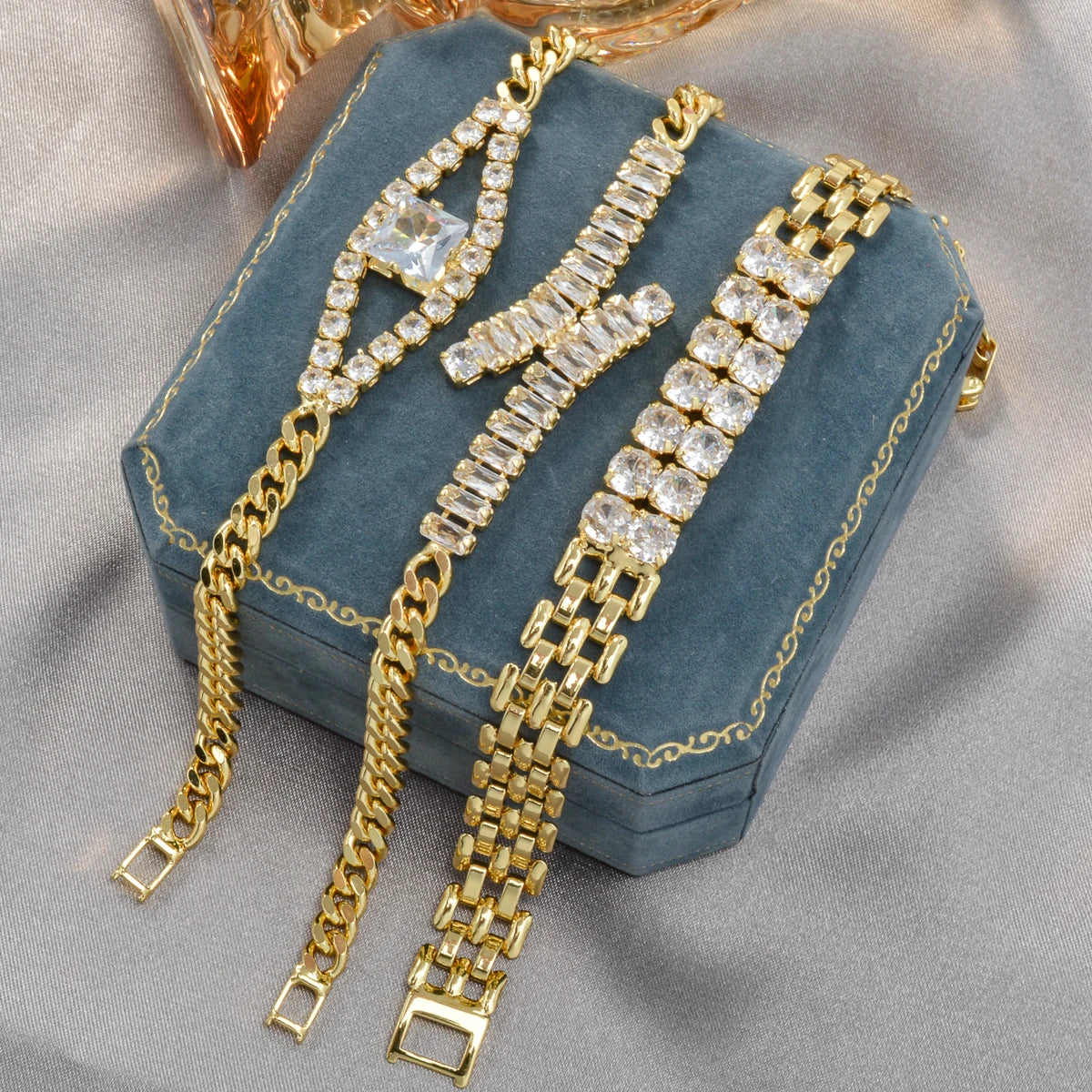 Charmoment Jewerly Double Layer Eyes Bangle for Women Elegance Crystal Circle Organ Bracelet Wedding Party Friend