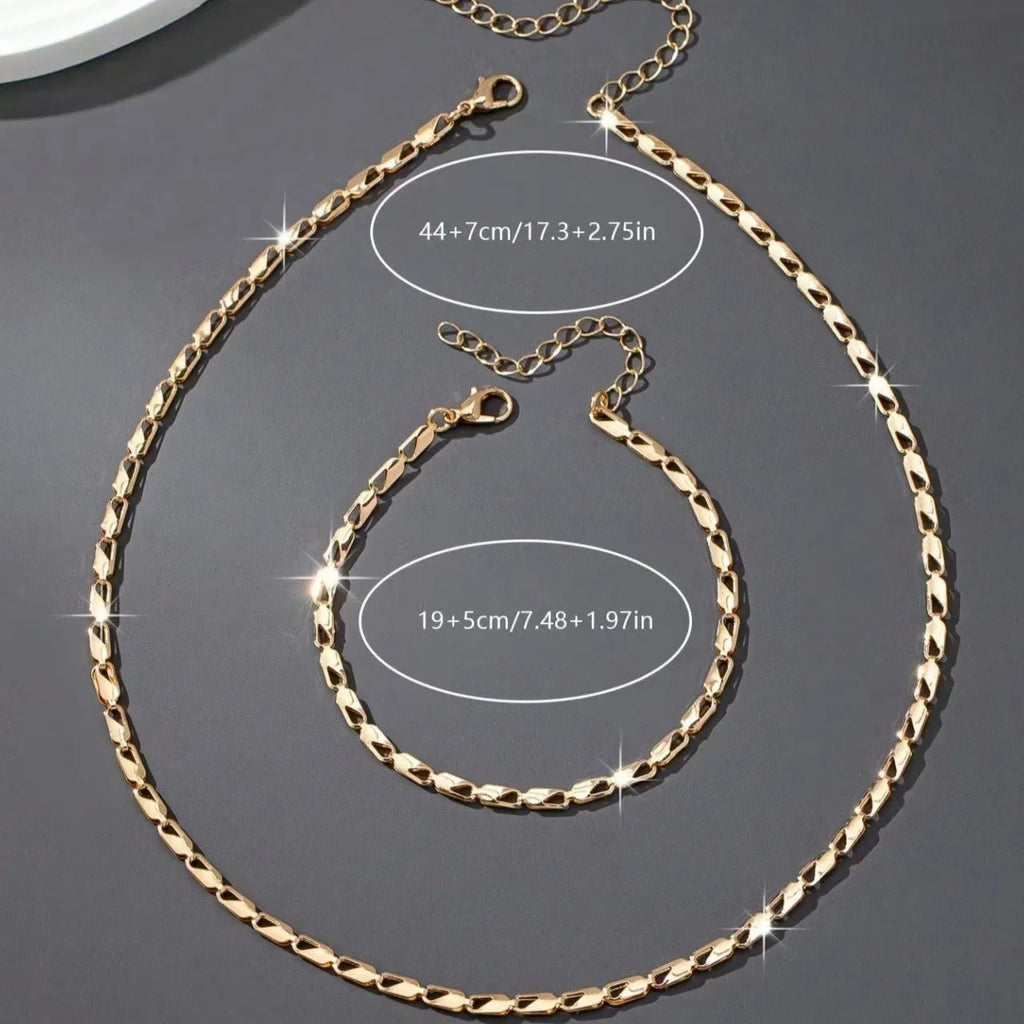 A Set of Sexy and Luxurious Women's Necklaces and Bracelets, a Fashionable and Versatile Women's Jewelry Set