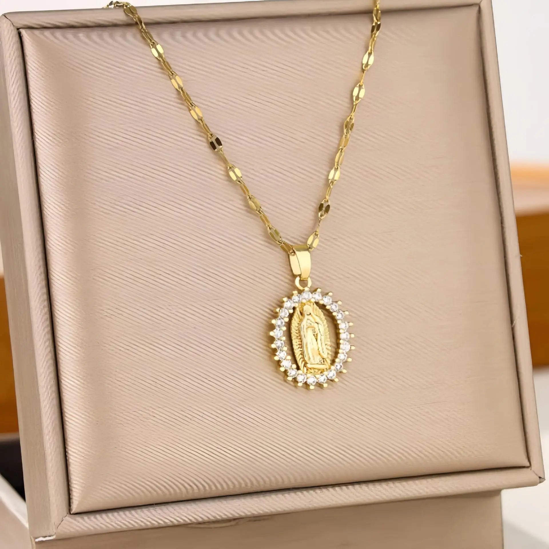 European and American Fashion and Gorgeous Women's All Sky Star Micro Inlaid Colorful Zircon Virgin Mary Hollow Necklace